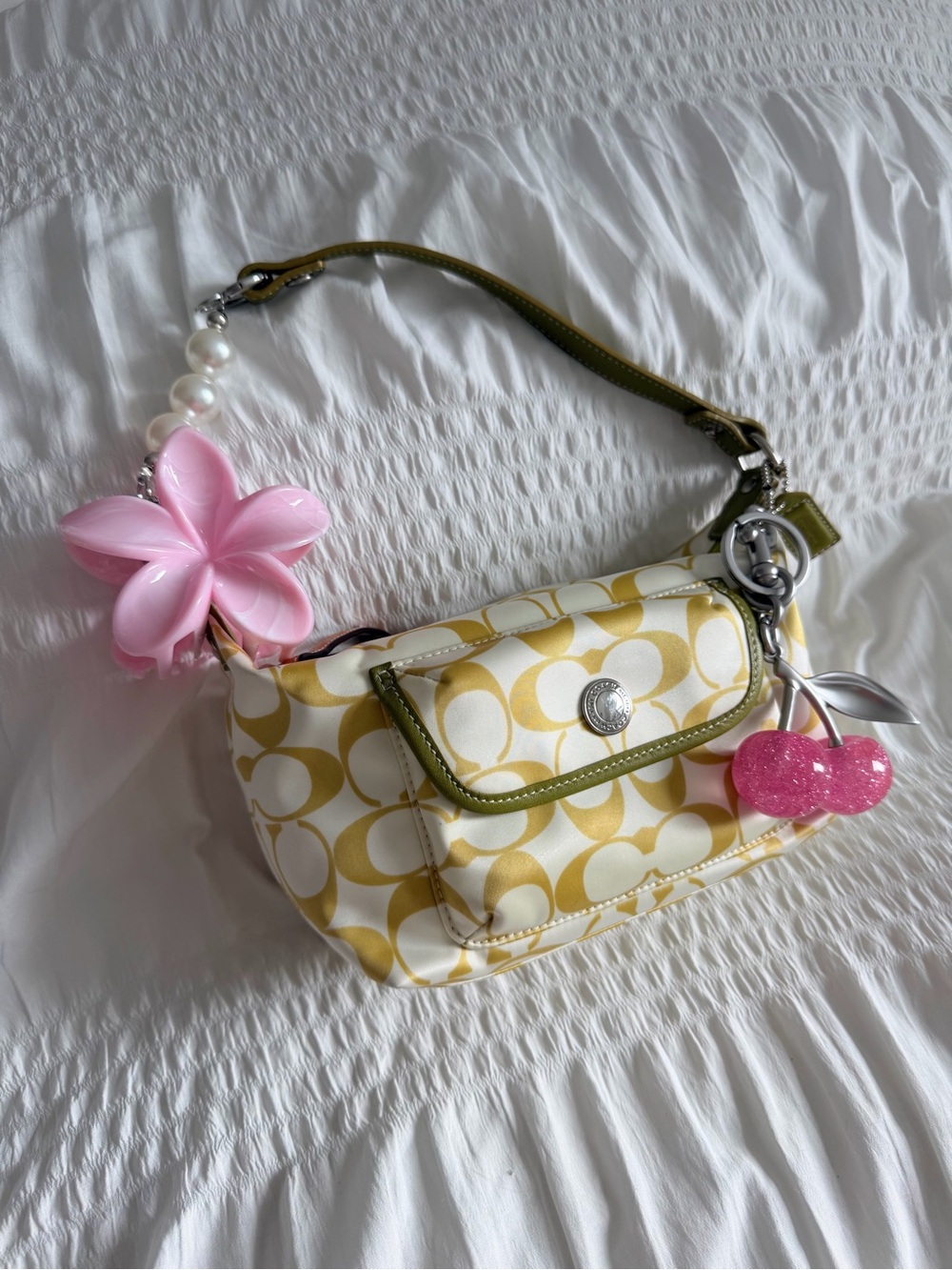 Vintage Coach Green & Cream Signature Monogram Nylon Demi Baguette Bag - Picture 3 of 10
